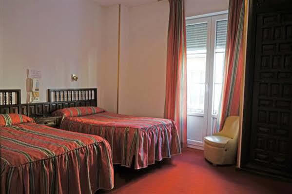 Hostal La Numantina Logroño Eksteriør billede